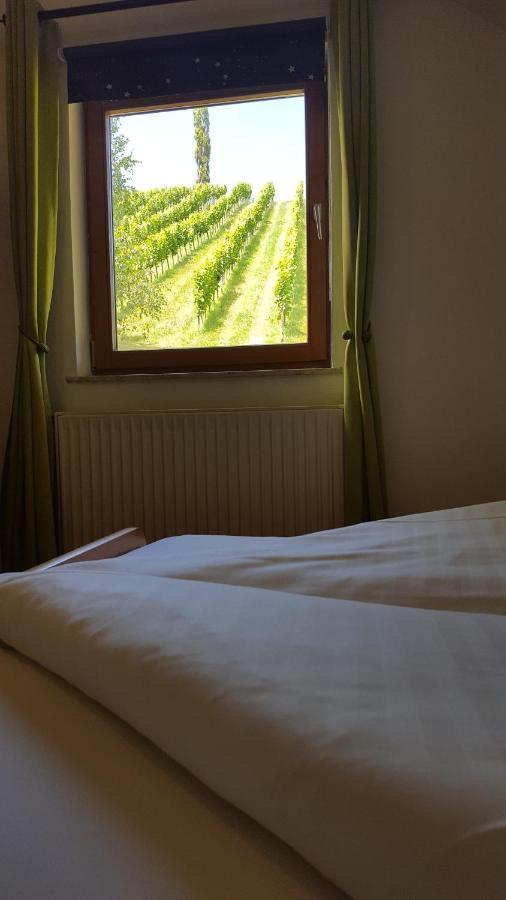 Weingut Lieschnegg 호텔 루트스카치 외부 사진